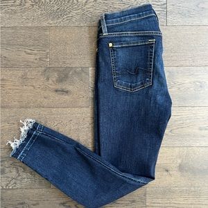 7 for All Mankind Gwenevere Jeans Size 28
